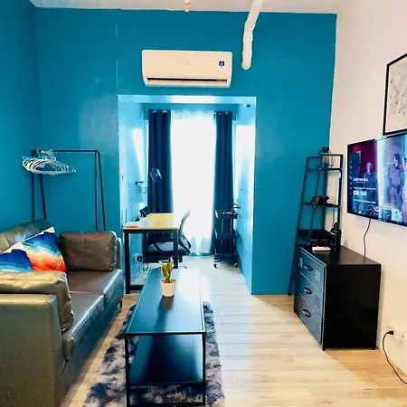 Mancave Studio Tomas Morato Ps4 Netflix